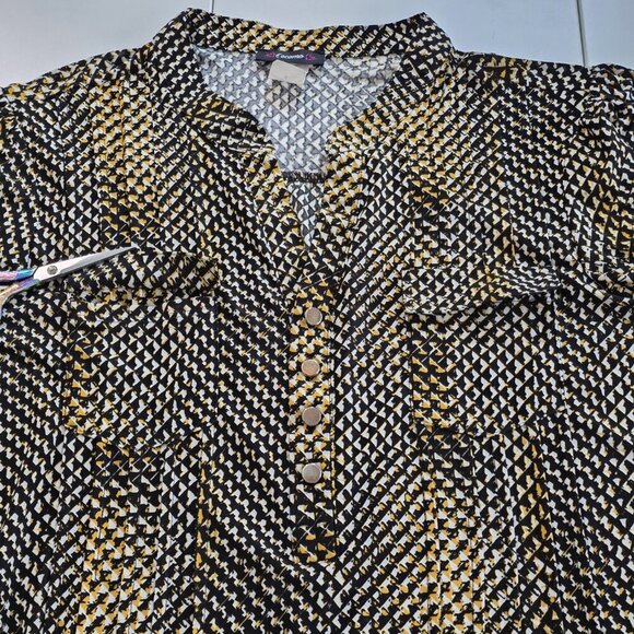 Cocomo Tunic Top Womens M Yellow Black White Henley 3/4 Roll Tab Sleeves Pintuck - Picture 10 of 14